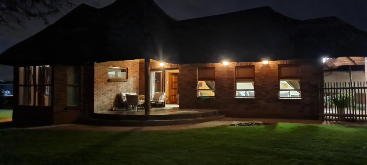 Вилла Rocky Aloe Escape Крюгерсдорп Экстерьер фото